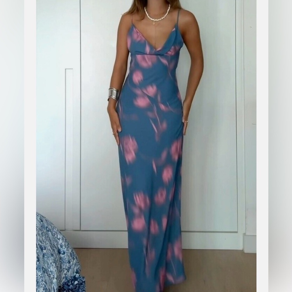 Zara flowy neckline printed long dress XS
